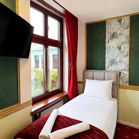 Hotel Viki
