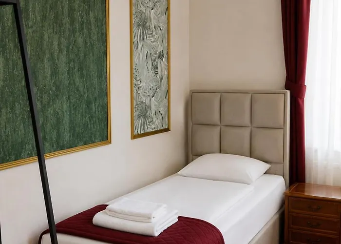 Hotel Viki 3*
